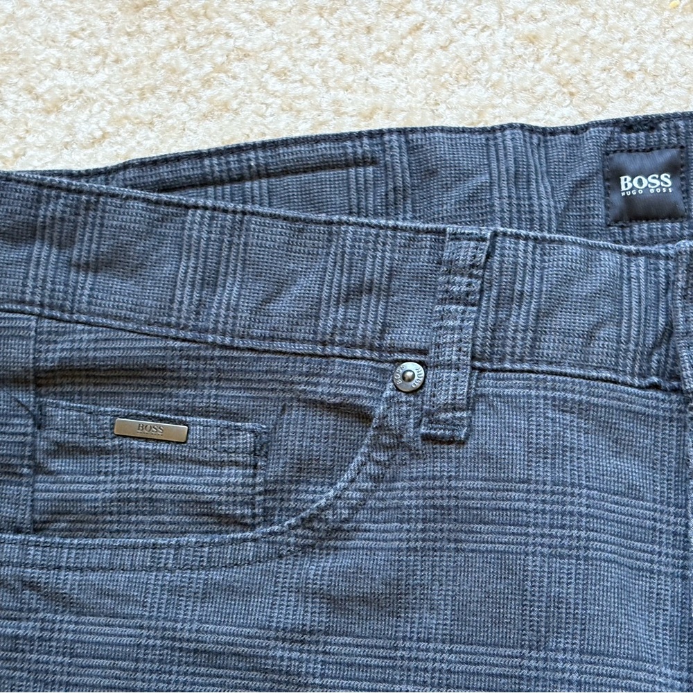 Hugo boss Men’s Plaid Casual slim fit pants blue 32 x 34